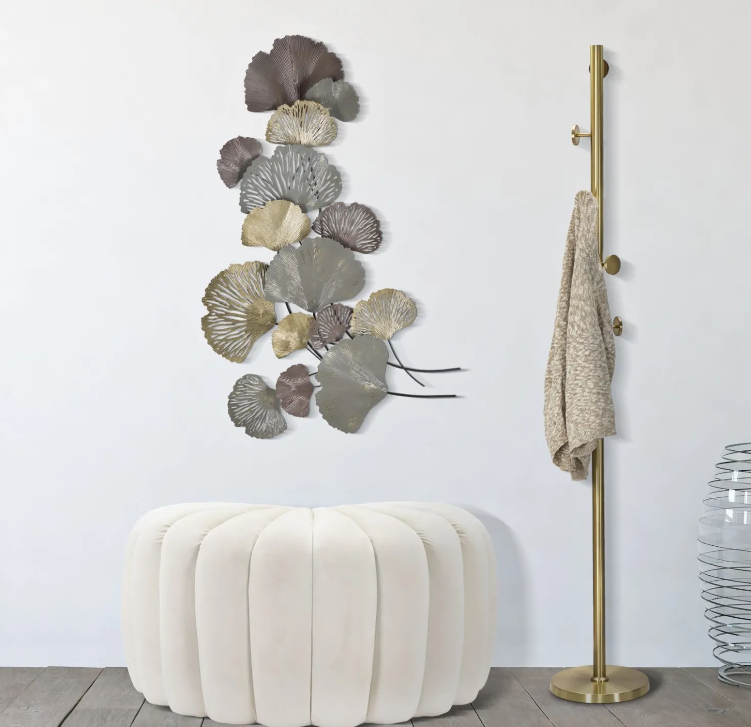 Décoration murale 3D en métal feuilles multicolores