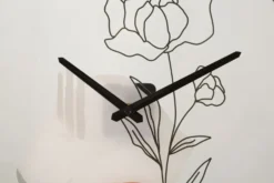 Horloge murale ronde motif rose fer et verre multicolore