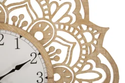 Horloge murale sculptée M.D.F. finition bois blanc