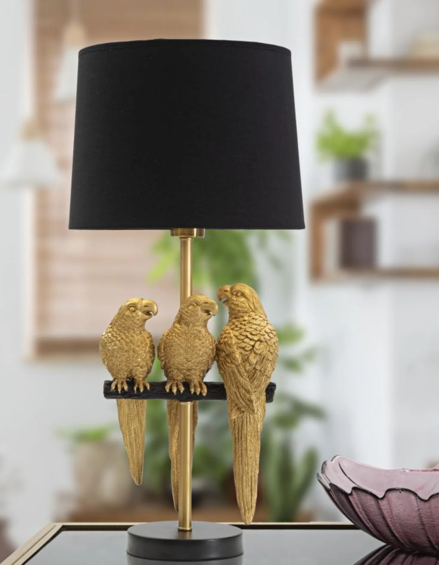 Lampe de table Perroquets métal doré abat-jour tissu noir