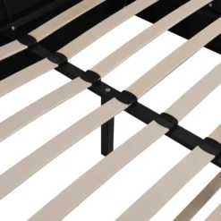 Lit complet avec sommier relevable prises USB et lumières intégrées Line 140x190cm Velours Beige