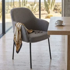 Lot de 4 chaises modernes matelassées Inaya Métal Noir et Tissu Gris