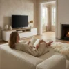 Meuble TV au design linéaire Iliade L180cm Bois clair et Blanc