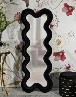 Miroir mural vertical Monica noir finition ondulée
