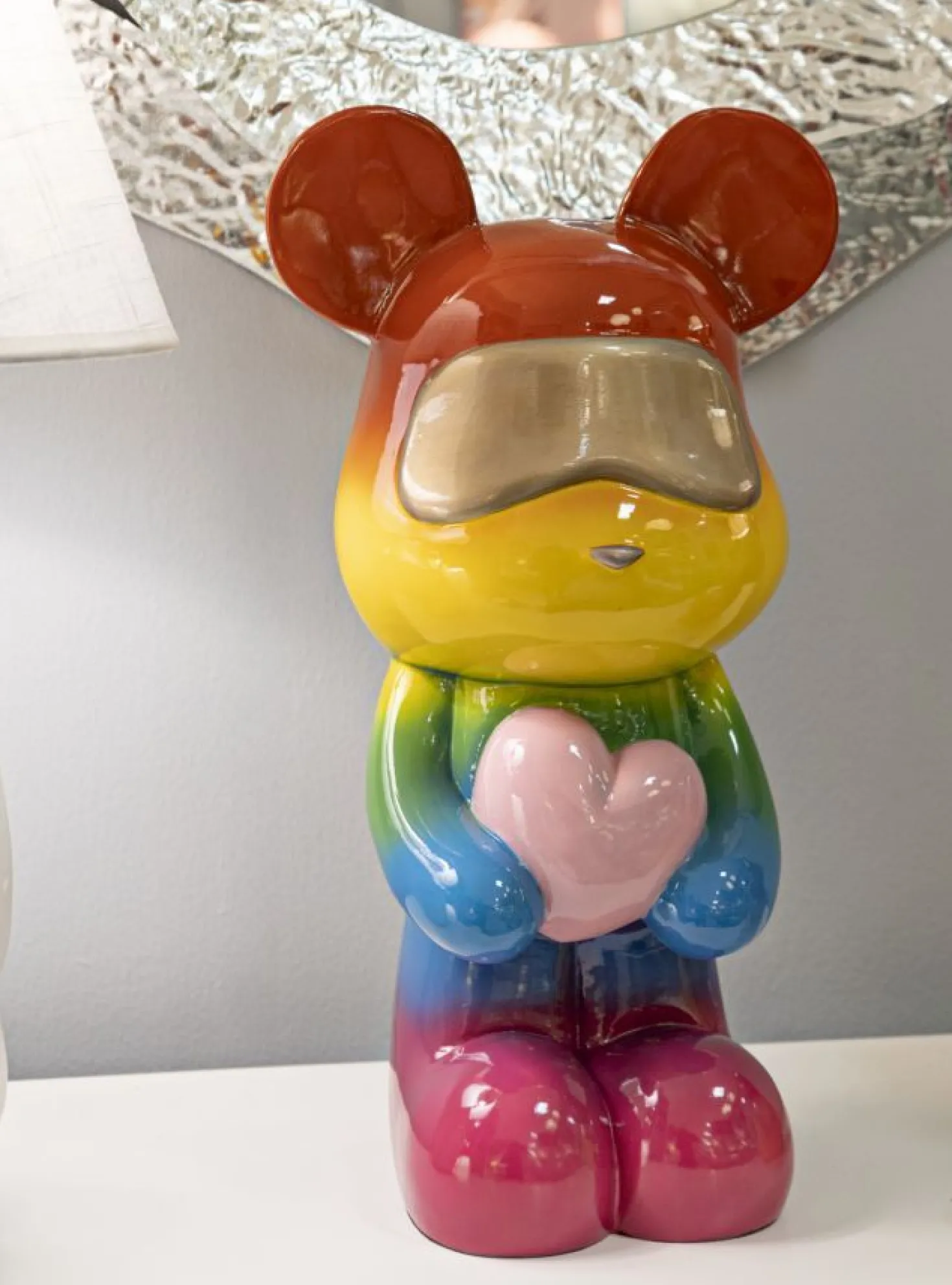 Ours rainbow en résine multicolore