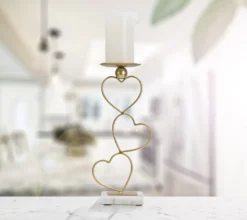 Porte-bougie cœurs en métal doré et base en marbre blanc