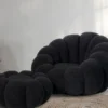 Pouf design fleur Arielina Tissu bouclette Noir
