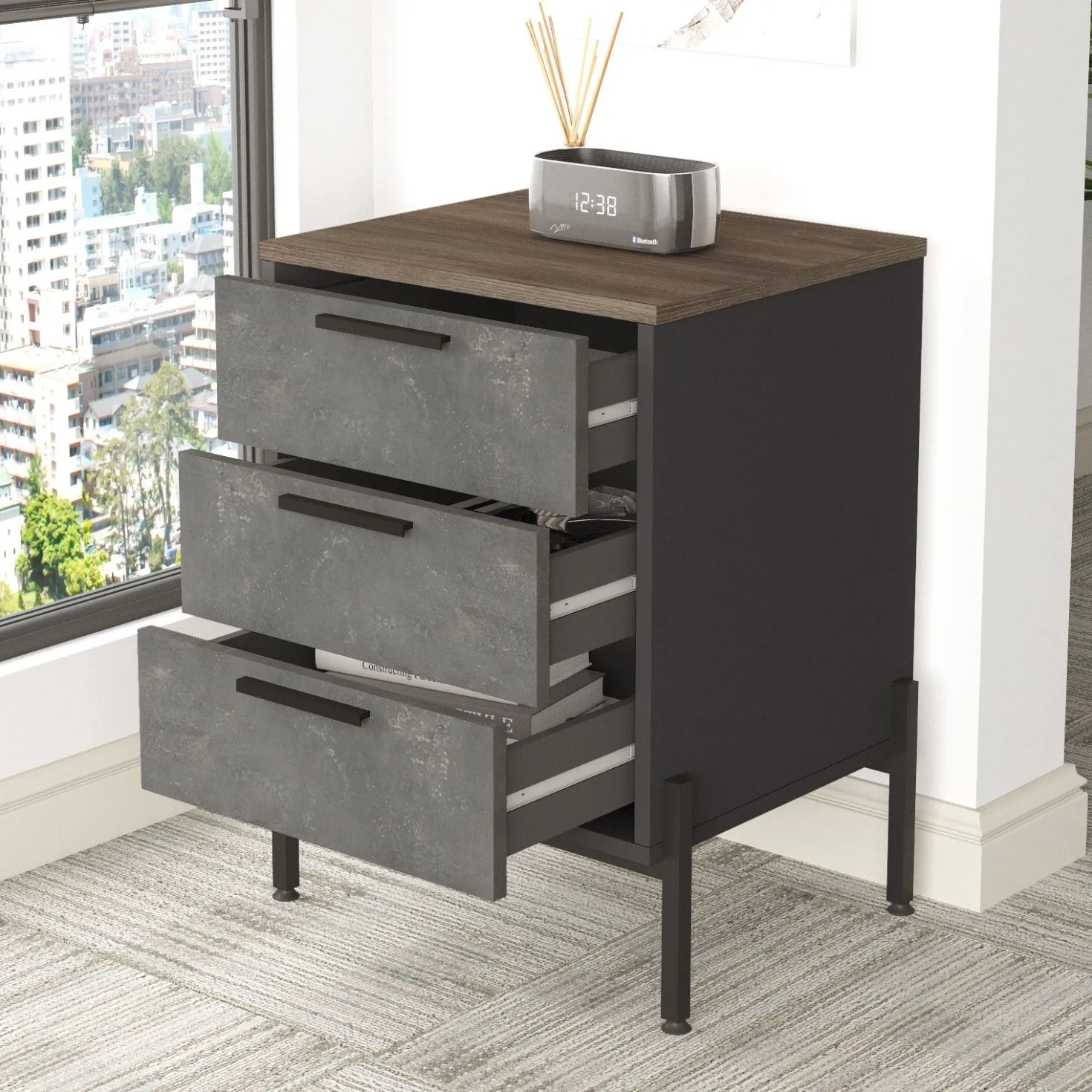 Table de chevet moderne 3 tiroirs Biallo Bois foncé, Gris béton et Anthracite