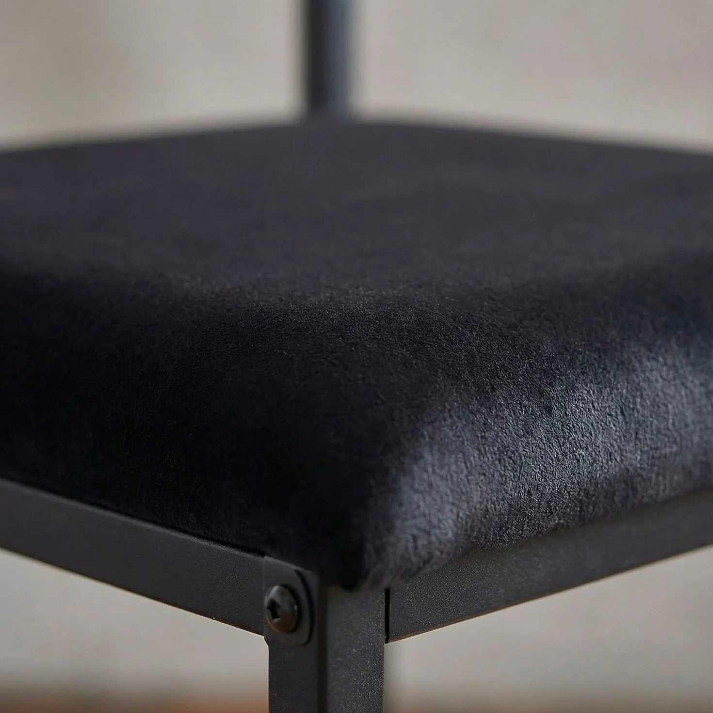 Tabouret de bar en métal Drakkar Noir et Velours Noir