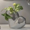 Vase cœur en résine argentée