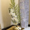 Vase en polyrésine dorée forme lèvres